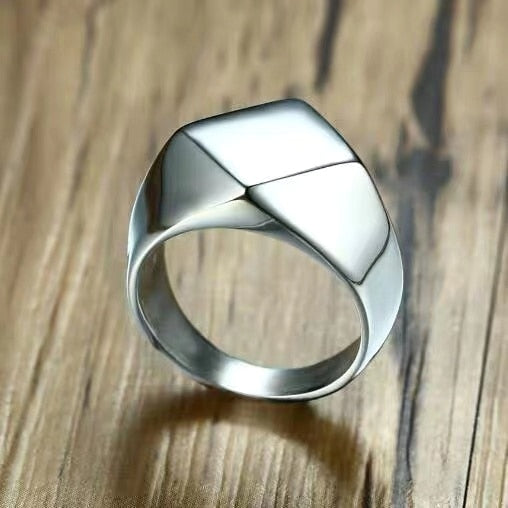 Stainless Steel Viking triangle love Ring vintage Hammer retro punk jewelry finger man engagement ring Boyfriend Gift OSR067