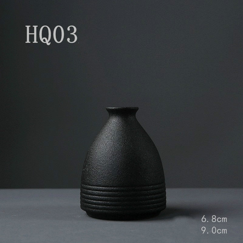 Hot Selling New Black Ceramic Flower Arrangement Small Vase Home Decoration Small Vase Tabletop Ornament Crafts