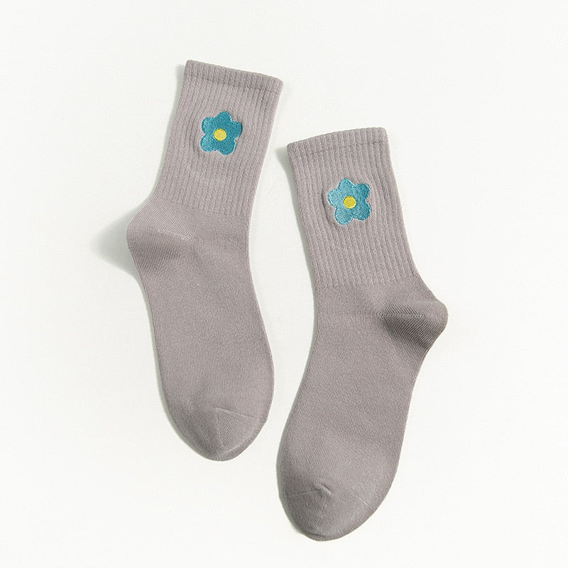 Streetwear Flower Embroider Cute Socks - 1 Pair - Little Eudora