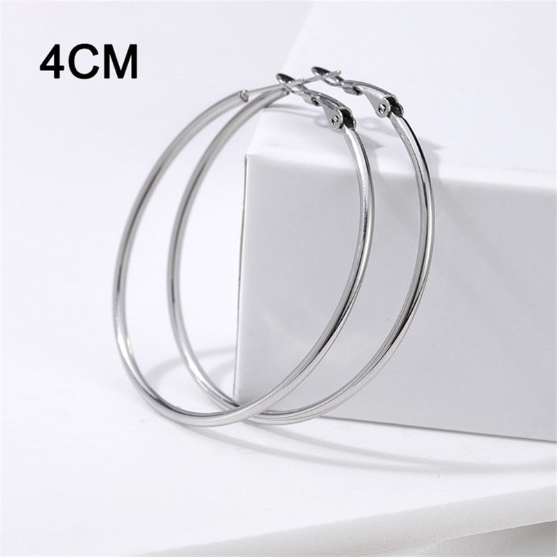 DoreenBeads Fashion Hoop Earrings For Women Based Alloy & Stainless Steel Ear Post Earrings Gold Circle Ring Gift 3cm Dia, 1Pair