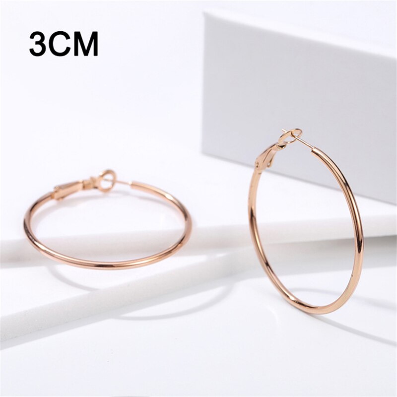 DoreenBeads Fashion Hoop Earrings For Women Based Alloy & Stainless Steel Ear Post Earrings Gold Circle Ring Gift 3cm Dia, 1Pair
